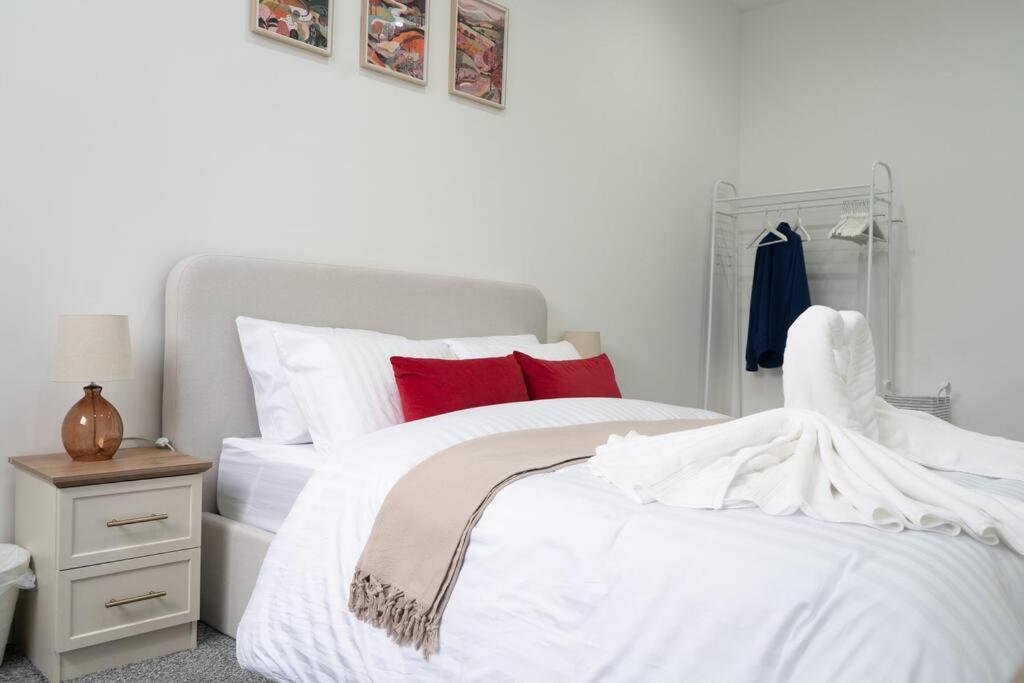 ברמינגהאם Stylish 1 Bed Apartment In Newly Refurbished Building W/ Parking & Wi-Fi מראה חיצוני תמונה